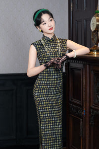 Vintage Diamond-Check Sleeveless Qipao | Black-Gold Slim Long Dress