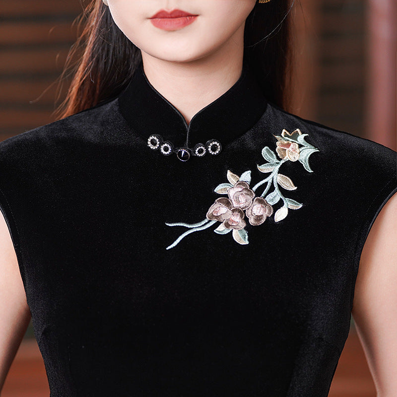 Black Floral-Embroidered Modern Qipao Midi | Mandarin Collar