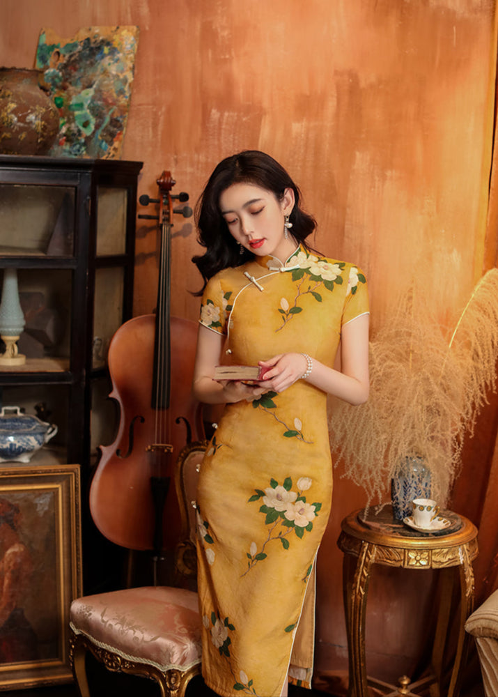 Mist-Gold Vintage Floral Qipa | Mandarin Collar & Frog Buttons