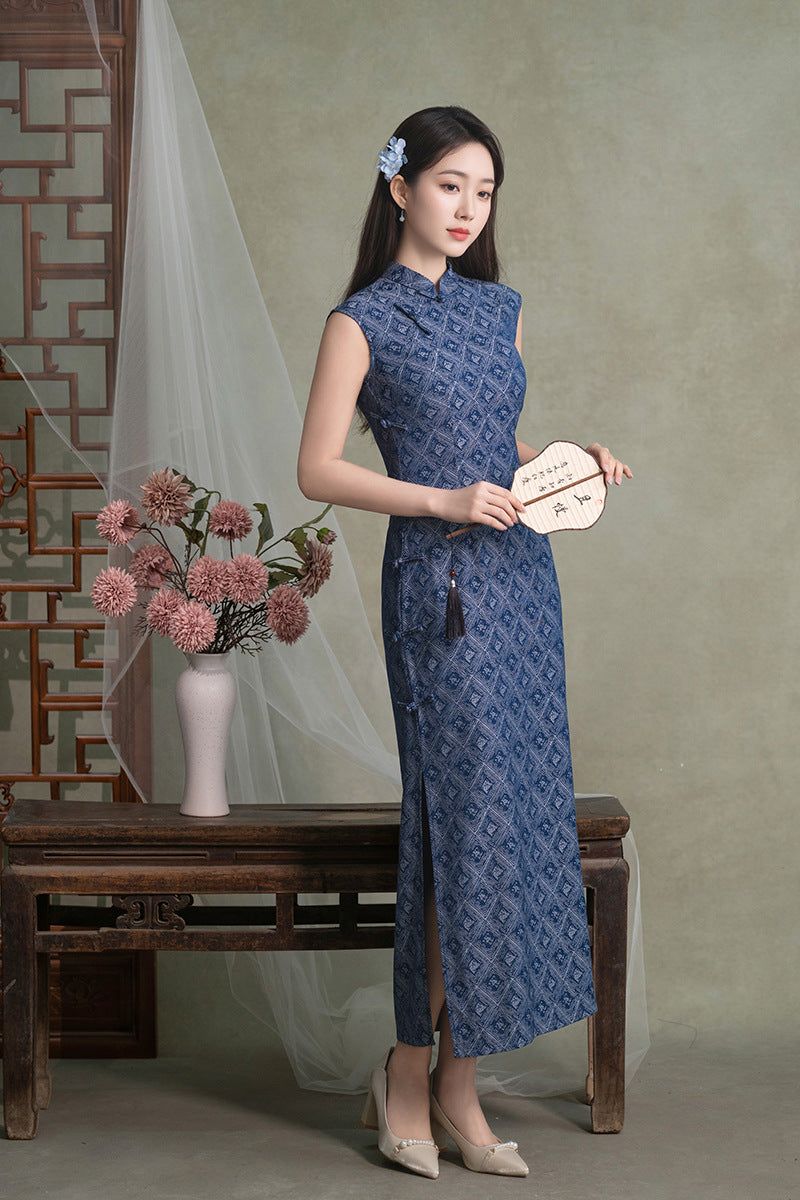 Dusty Blue Jacquard Sleeveless Long Qipao Dress | Mandarin Collar Slim Vintage Banquet Gown
