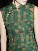 Green Checker Jacquard Sleeveless Qipao Dress | Mandarin Collar Slim Maxi Cheongsam