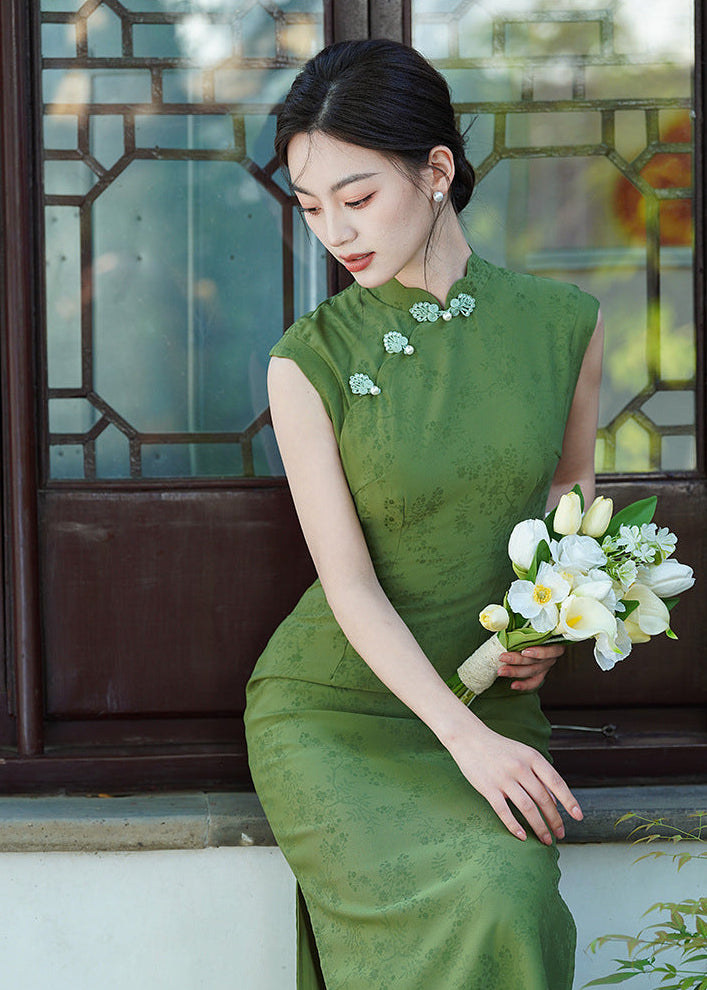 Mint-Green Jacquard Modern Qipao Maxi | Mandarin Neck, Floral Frog Buttons