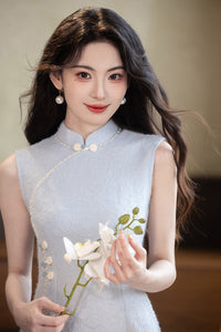 Light Blue Floral Sleeveless Qipao Dress | Slim Mandarin Midi