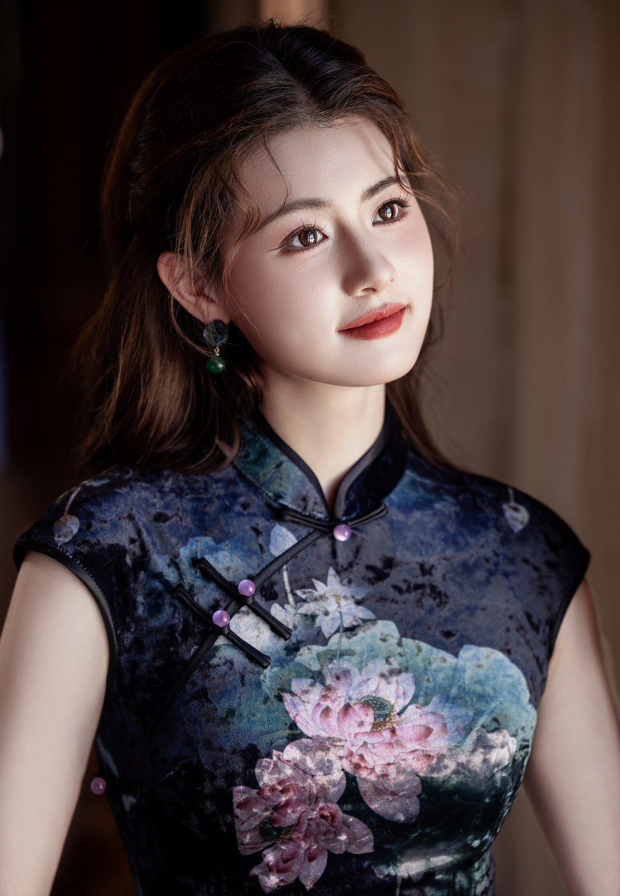 Black Vintage Floral Qipao Maxi | Mandarin Collar & Frog Buttons