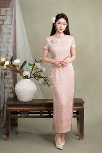 Blush Pink Jacquard Short-Sleeve Long Qipao Dress | New Chinese Mandarin Collar Frog Buttons Slim Side Slit Wedding Banquet Gown