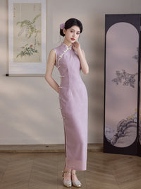 Lilac Jacquard Sleeveless Qipao Maxi Dress | Mandarin Collar Piped Slim Cheongsam