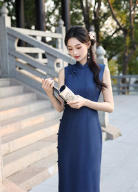 Deep Navy Minimalist Sleeveless Qipao Dress | Mandarin Collar Slim Maxi Cheongsam