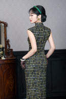 Vintage Diamond-Check Sleeveless Qipao | Black-Gold Slim Long Dress