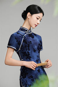 Indigo Vintage Chinese Plus-size Qipao Maxi | Mandarin Collar