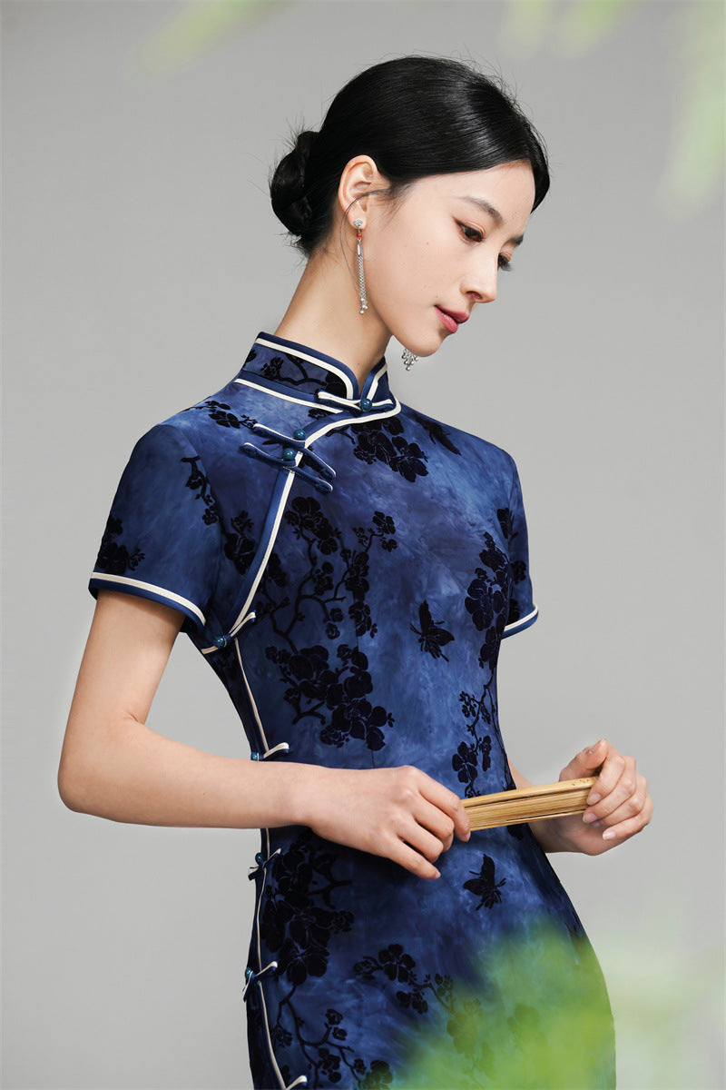 Indigo Vintage Chinese Plus-size Qipao Maxi | Mandarin Collar