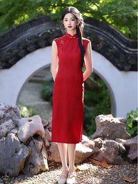 Scarlet Jacquard Qipao | Sleeveless Slim Mandarin Midi