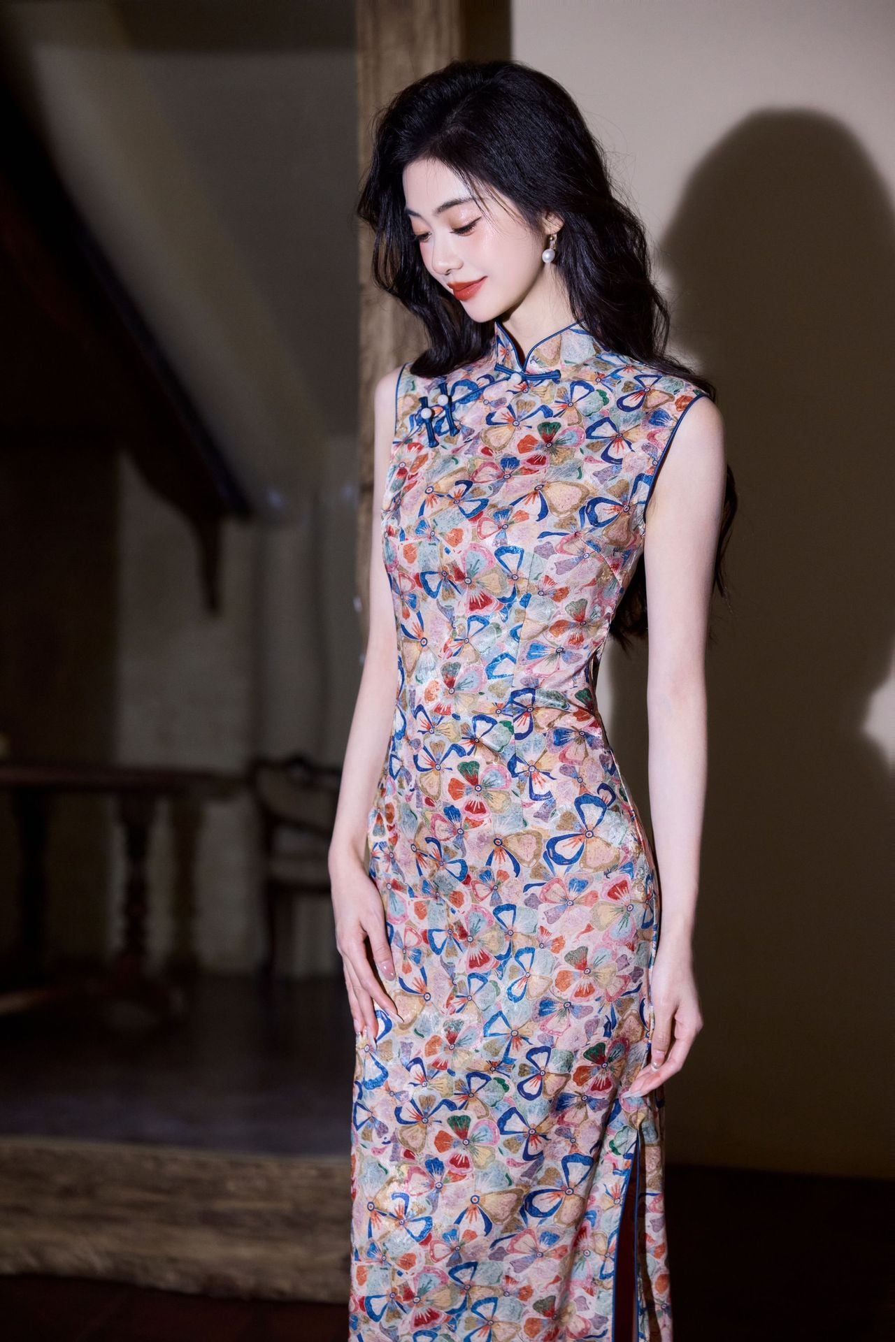 Sleeveless Slim Cheongsam Dress | Artistic Printed Evening Gown