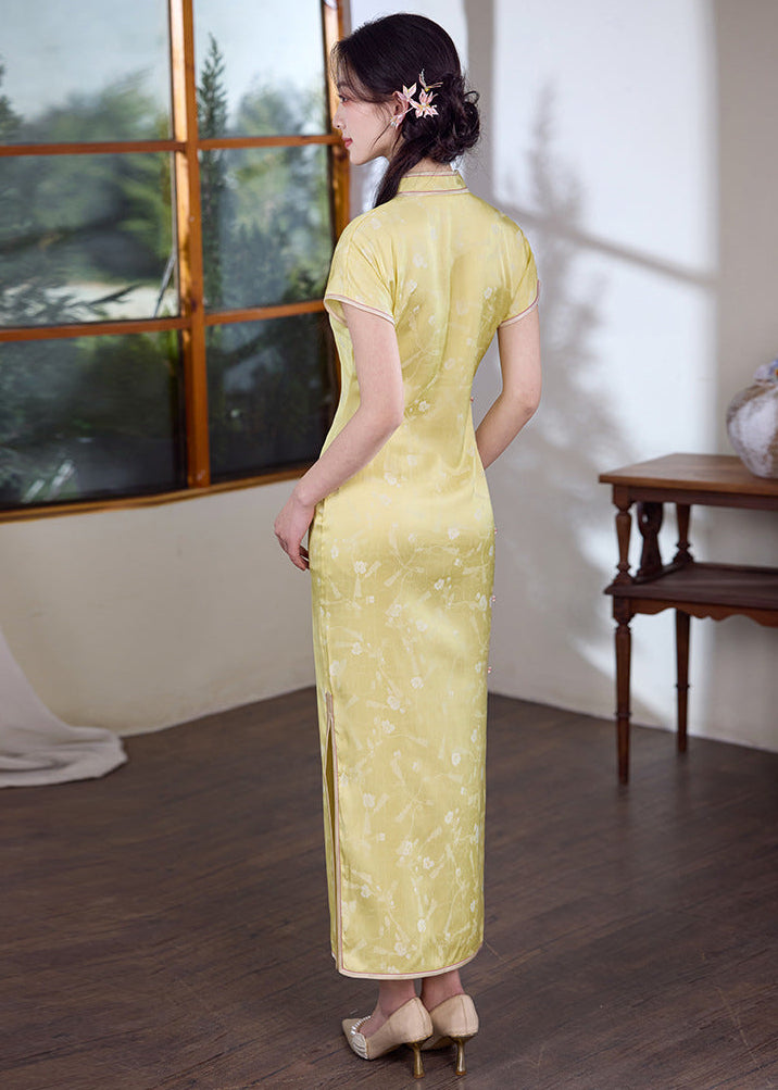 Pale Yellow Jacquard Qipao | Slim Mandarin Collar Side-Slit Long Dress