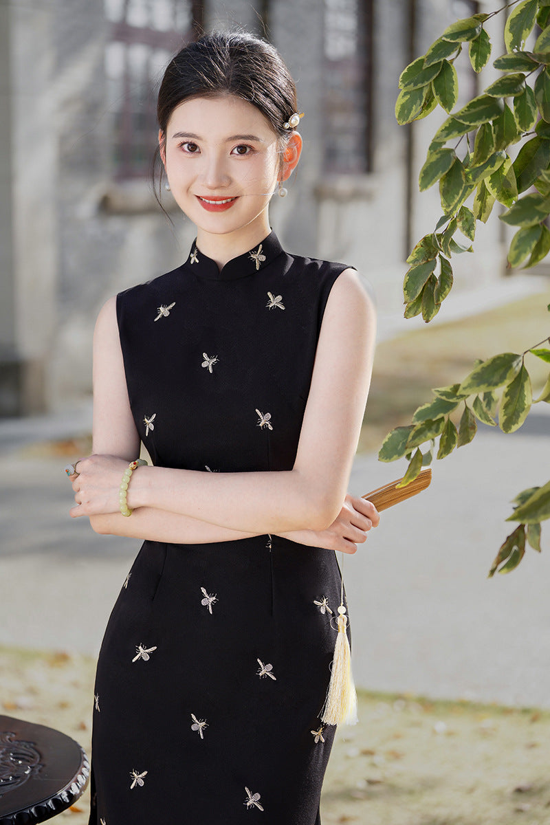 Black Sleeveless Jacquard Qipao | Slim Maxi Side-Slit Vintage-Elegant Gown