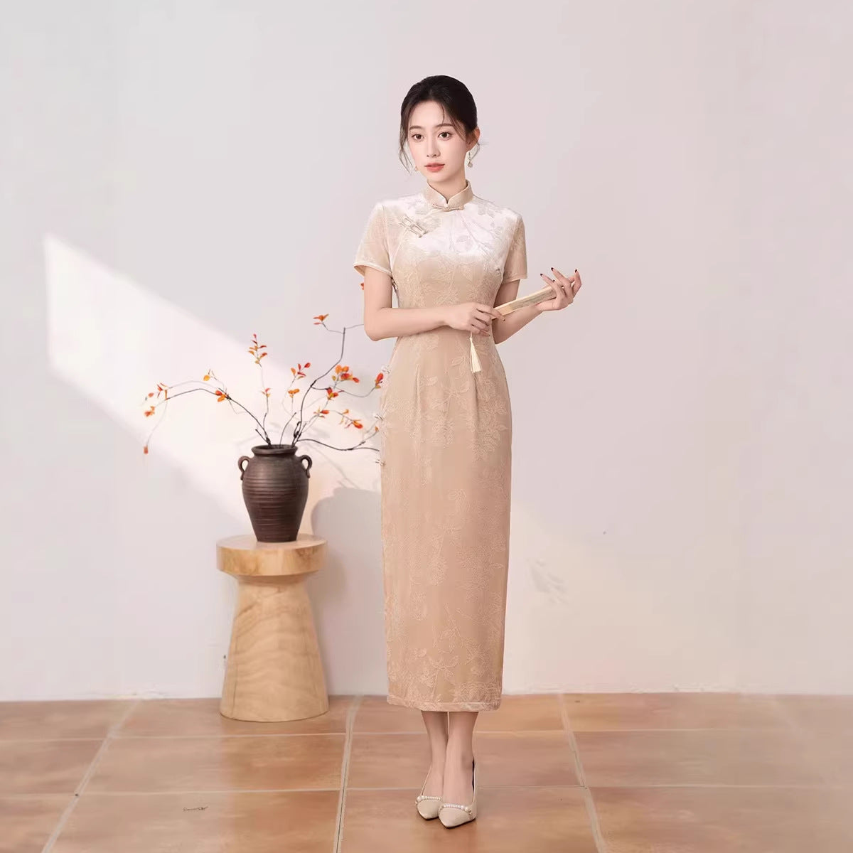 Beige  Short Sleeve Qipao Dress | Mandarin Collar Slim Midi Cheongsam