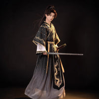 Traditional Black Hanfu for Men – Martial Arts Inspired Robe with Sword Belt