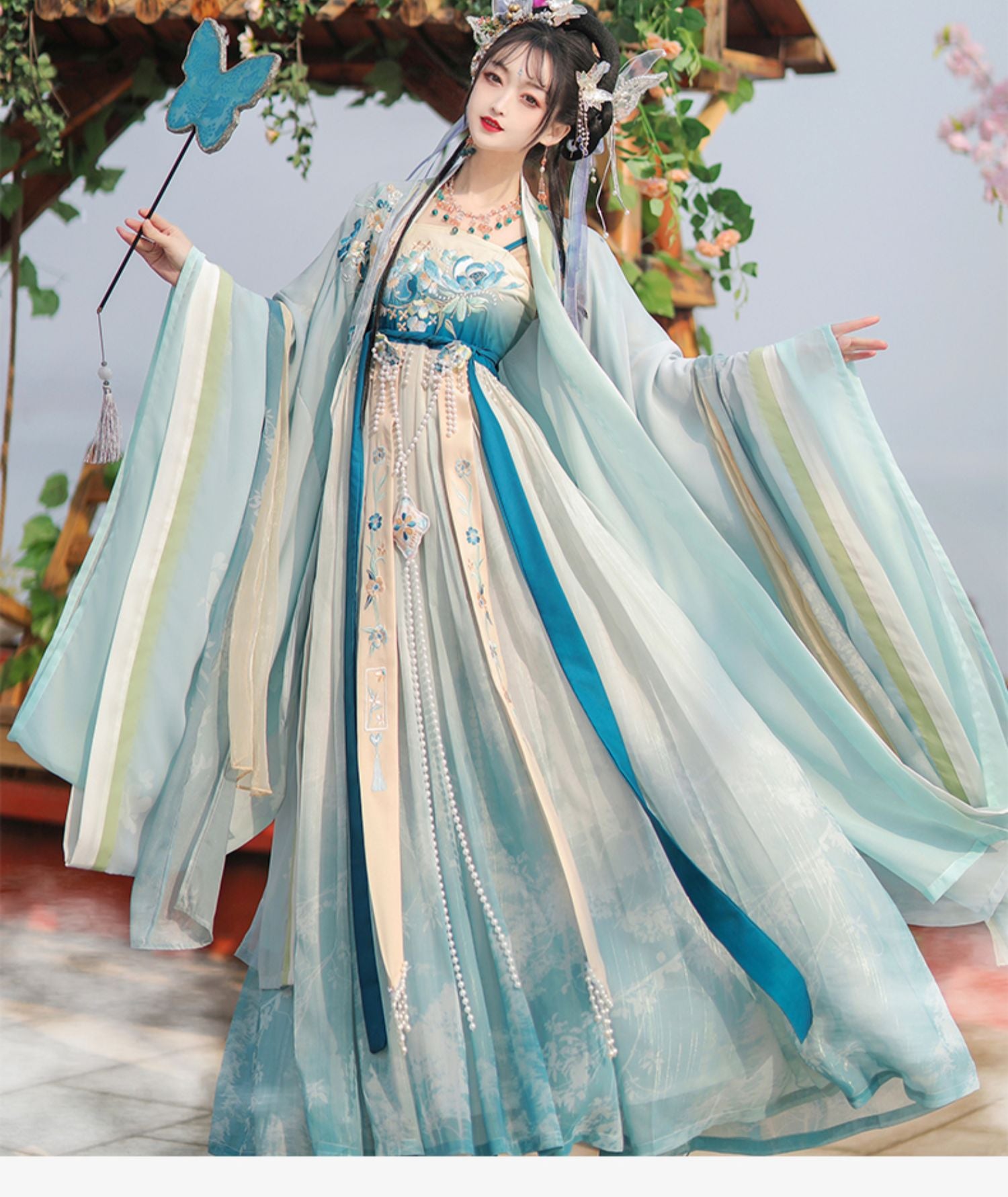 Traditional Chinese Hanfu Dress with Butterfly Embroidery and Flowing Layers