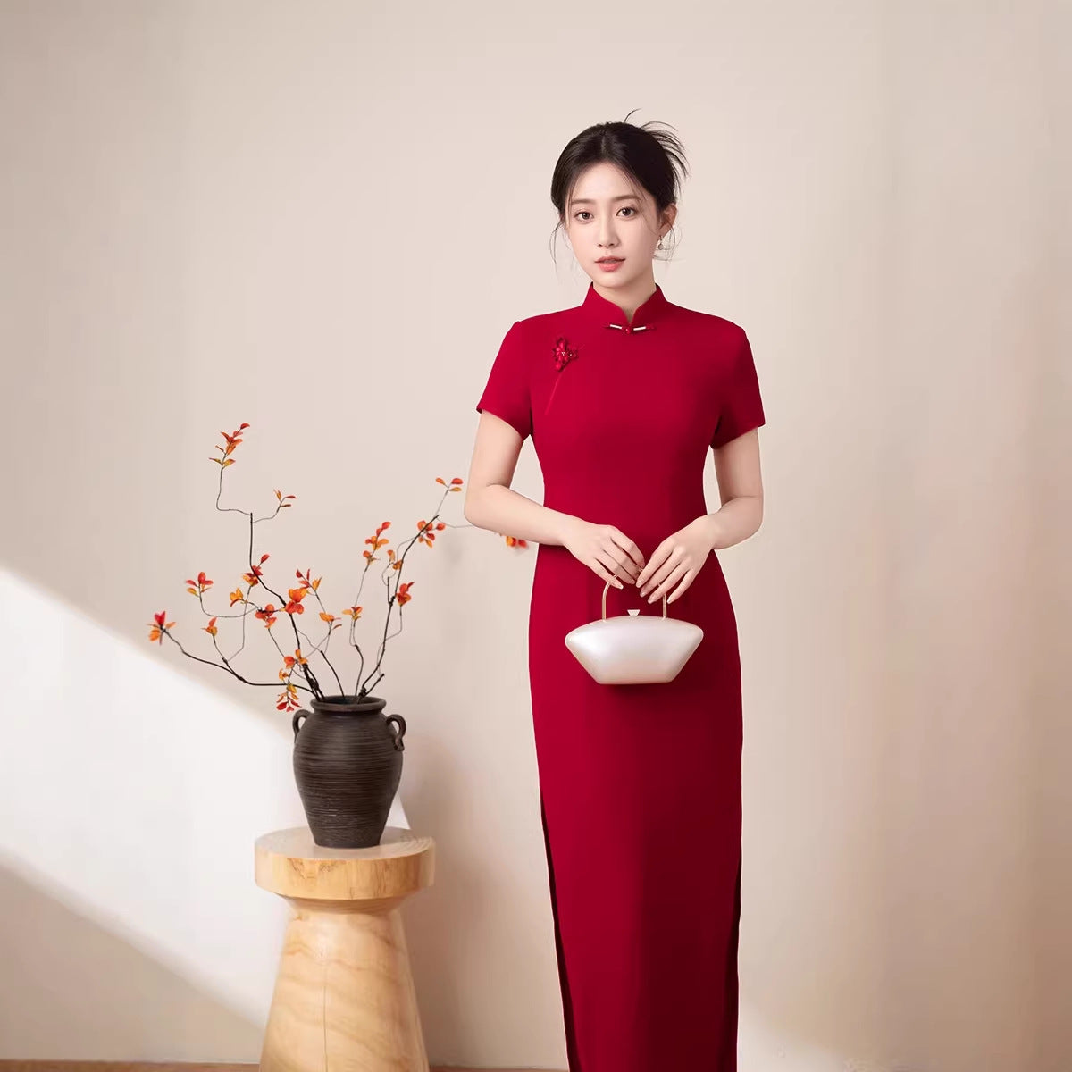 Red Slim Short-Sleeve Long Qipao Dress | Mandarin Collar Frog Button Side Slit Gown