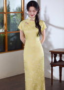 Pale Yellow Jacquard Qipao | Slim Mandarin Collar Side-Slit Long Dress