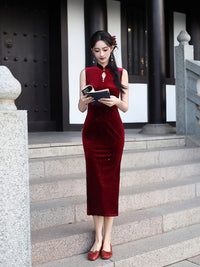 Velvet Sleeveless Qipao Dress | Mandarin Collar Keyhole Slim Cheongsam Midi