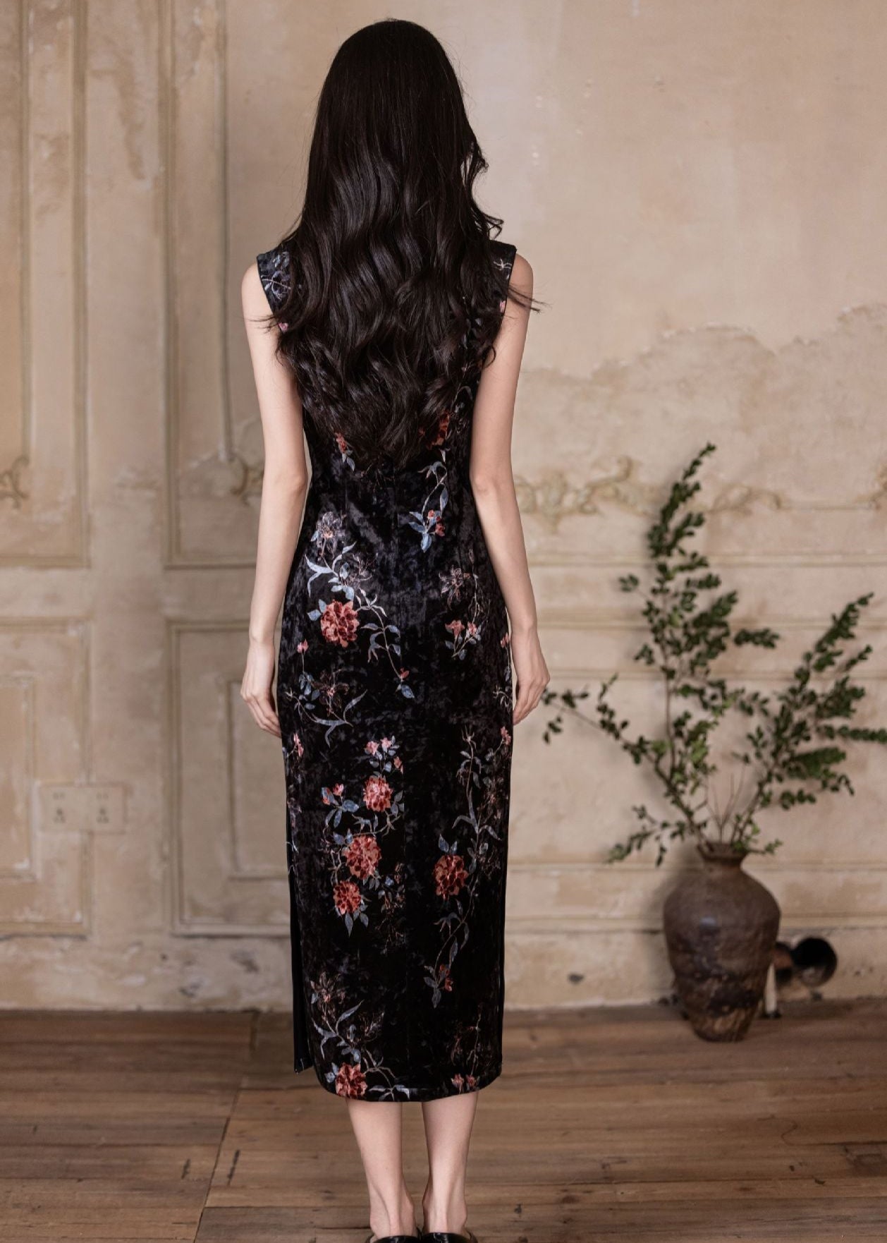 Black Floral Vintage Sleeveless Slim Qipao Gown