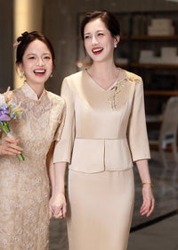Champagne Mother-of-the-Bride Qipao Set | V-Neck Peplum Top & Midi Skirt