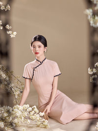 Pink Lace-Trim Qipao Midi Dress | Mandarin Collar Slim Cheongsam with Side Slit