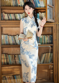 Sleeveless Blue-and-White Porcelain Qipao | Slim Midi Mandarin Collar