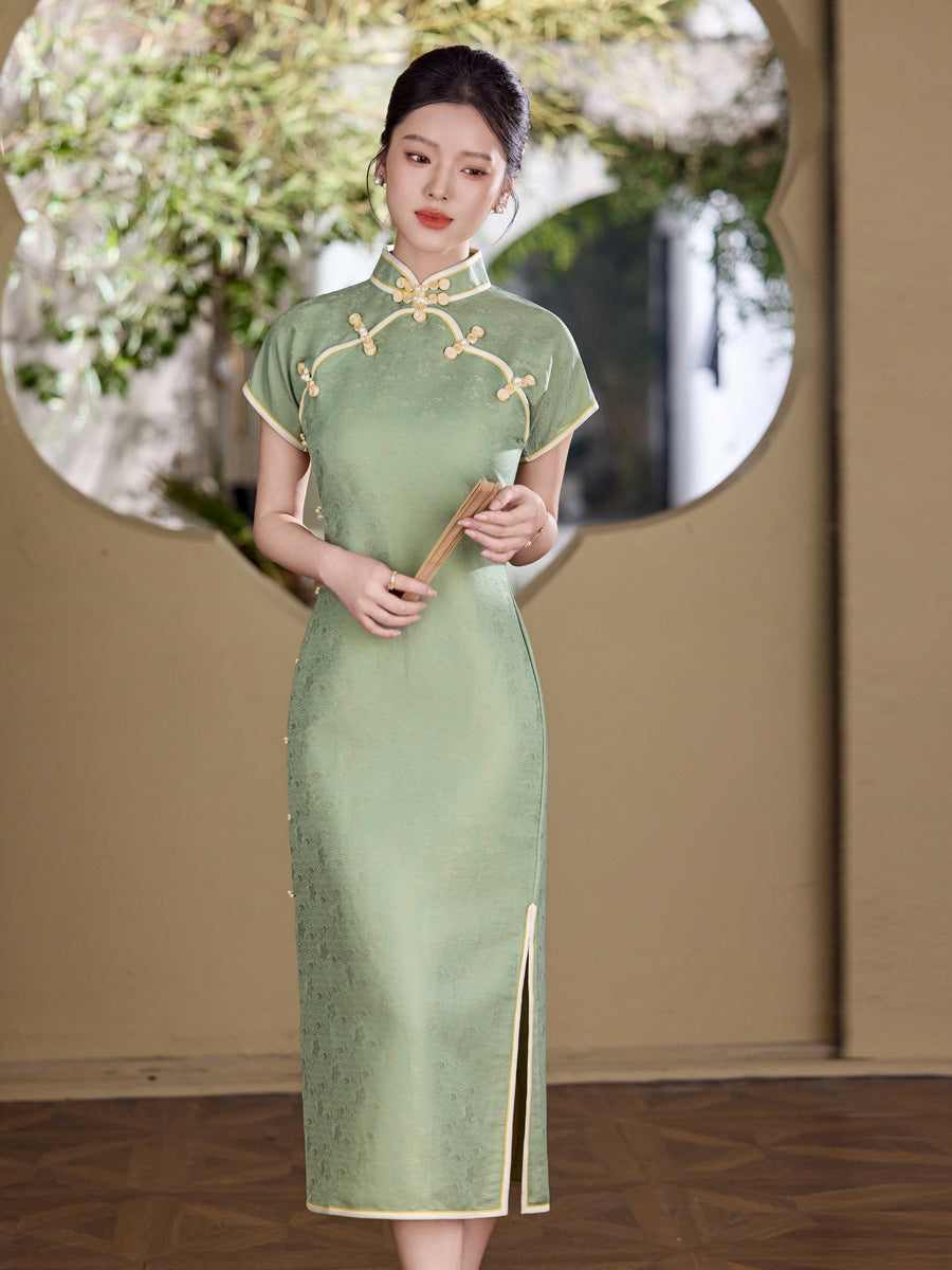 Green Vintage-Wash Short Sleeve Qipao Dress | Mandarin Collar Slim Maxi Cheongsam