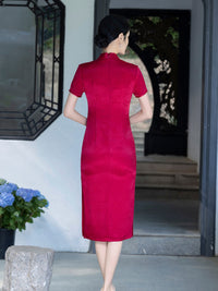 Summer Plus-Size Jacquard Modern Qipao | Mandarin Short Sleeve Keyhole, Slim Midi with Side Slit