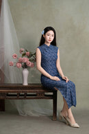 Dusty Blue Jacquard Sleeveless Long Qipao Dress | Mandarin Collar Slim Vintage Banquet Gown