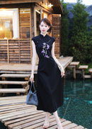 Black Floral-Embroidered Modern Qipao Midi | Mandarin Collar, Slim Fit & Side Slit