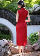 Scarlet Jacquard Qipao | Sleeveless Slim Mandarin Midi