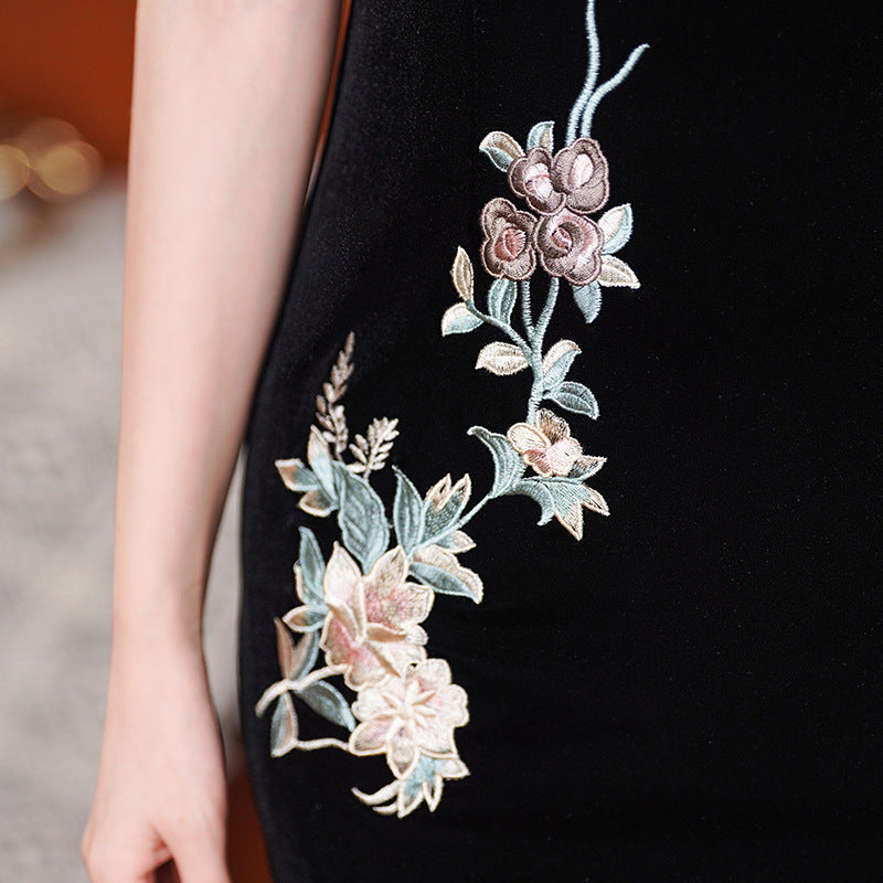 Black Floral-Embroidered Modern Qipao Midi | Mandarin Collar
