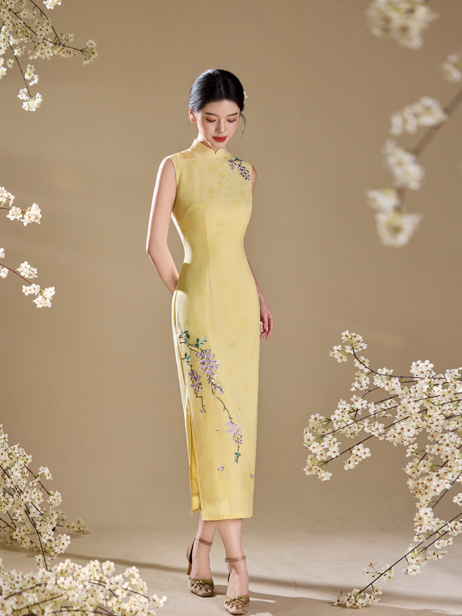 Yellow Jacquard Sleeveless Qipao Maxi Dress | Mandarin Collar Slim Slit Cheongsam