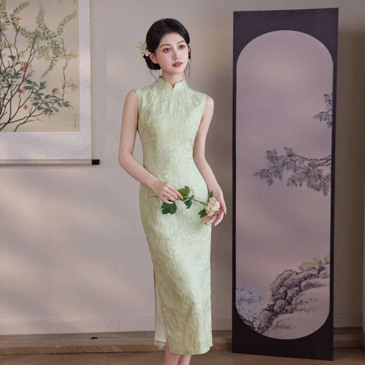 Mint Green Tonal Jacquard Sleeveless Qipao Maxi Dress | Mandarin Collar Slim Slit Cheongsam