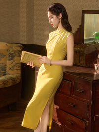 Butter Yellow Floral Embroidered Sleeveless Qipao Maxi Dress