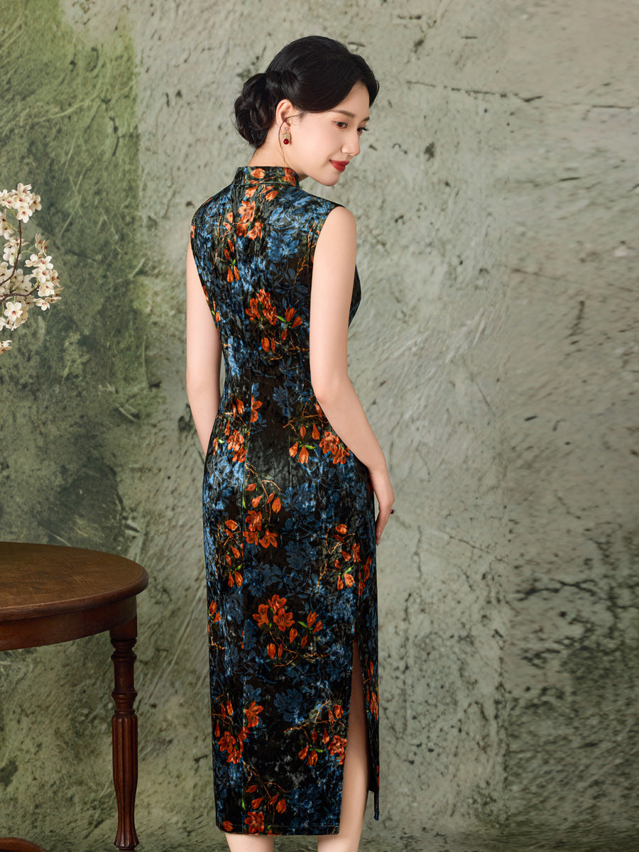 Black Rust Floral Velvet Sleeveless Qipao Dress | Slim Mandarin Midi