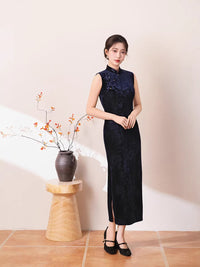 Navy Velvet Sleeveless Long Qipao Dress | Mandarin Collar Slim Side Slit Vintage Gown