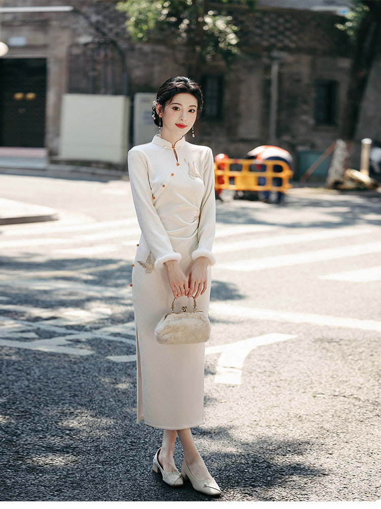 White Gold-Embroidered Winter Modern Qipao Elegant for Work & Banquets