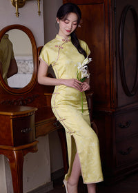 Pale Yellow Jacquard Qipao | Slim Mandarin Collar Side-Slit Long Dress
