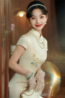 Vintage Beige Satin-Finish Qipao | Short-Sleeve Mandarin Collar
