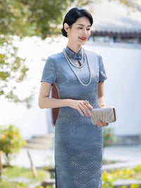 Summer Plus-Size Jacquard Modern Qipao | Mandarin Short Sleeve Keyhole, Slim Midi with Side Slit