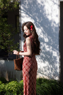 Burgundy Plaid Sleeveless Qipao Dress with Mandarin Collar & Frog Buttons | New Chinese Style Slim Maxi Cheongsam