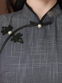 Grey Sleeveless Slim Mandarin Qipao Dress with Black Piping Pearl Frog Buttons Side Slit