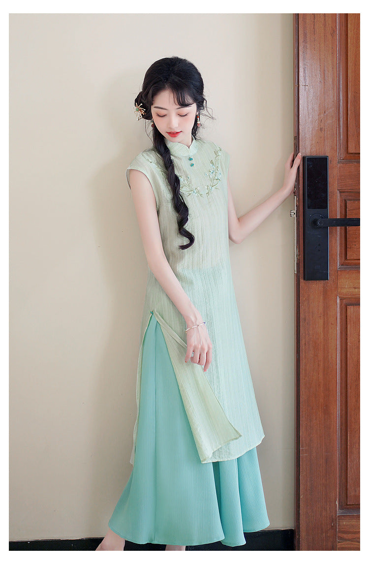 Modern Chinese Summer Two-Piece Green Dress Set