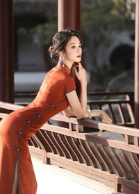 Vintage Brick-Red Slim Cheongsam | Mandarin Collar Diagonal Placket Frog Buttons