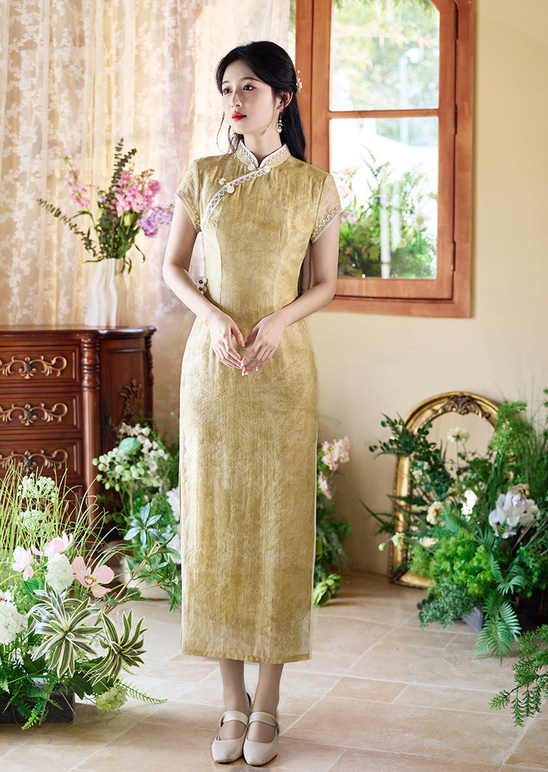 Lemon-Yellow Modern Qipao Midi | Short Sleeves, Mandarin Neck with Diagonal Beaded Frogs