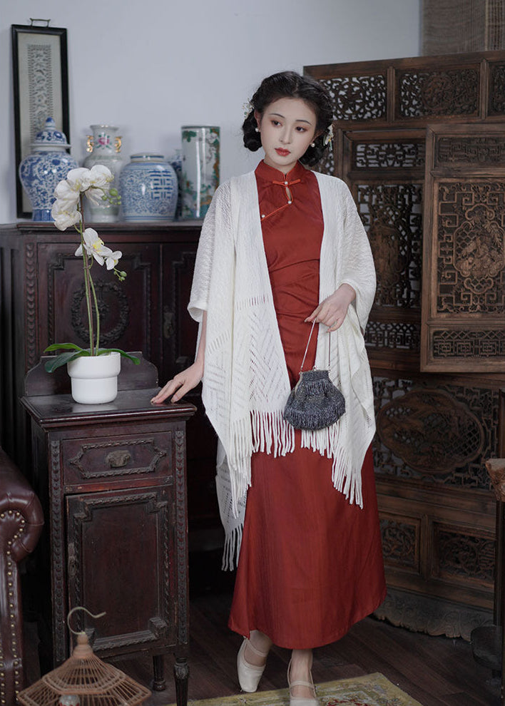 Loose-Fit Red Modern Qipao Dress | Mandarin Collar, Frog Buttons, Side-Slit Elegant Maxi