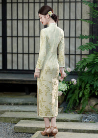 Vintage Long-Sleeve Daily Qipao | Mandarin Collar, Side Placket & Slit Gown